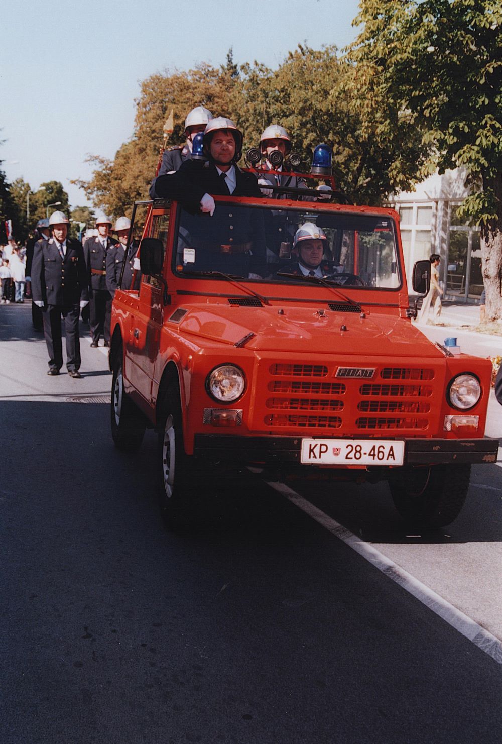 Companjola na paradi ob 110-letnici PGD Sežana, 2004