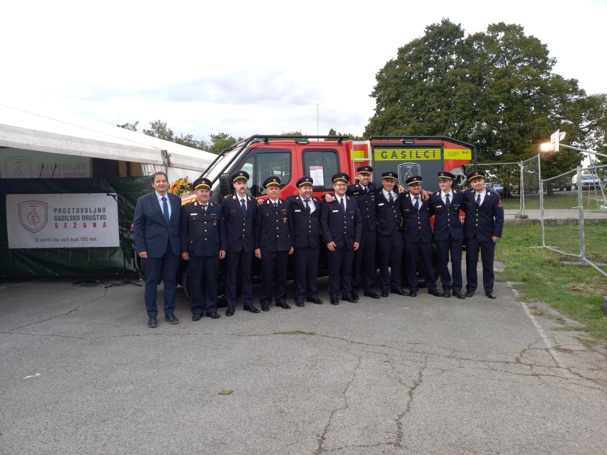Prevzem gasilskega vozila Iveco Daily GVGP-2 ob 130-letnici PGD Sežana, 2024